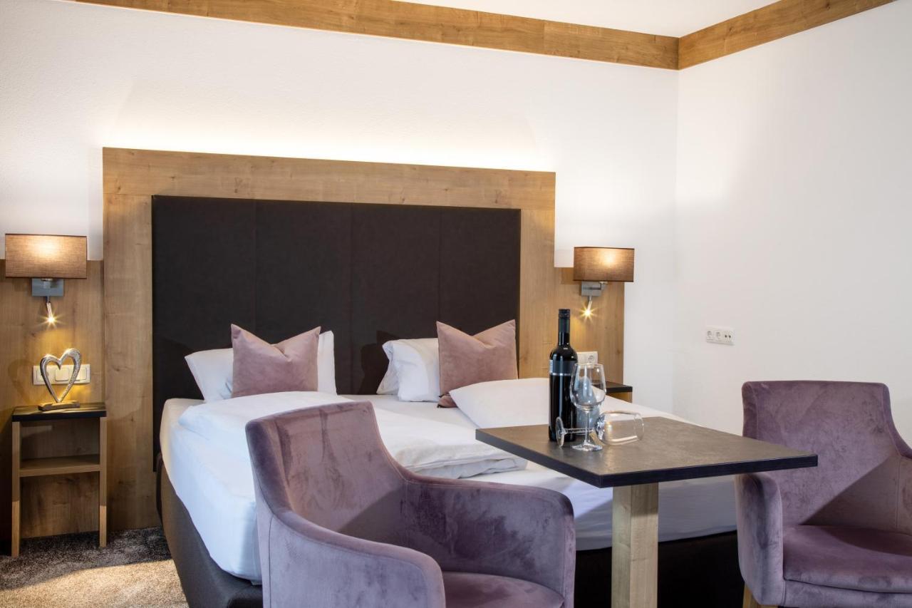 Hotel St. Nikolaus Ischgl Buitenkant foto