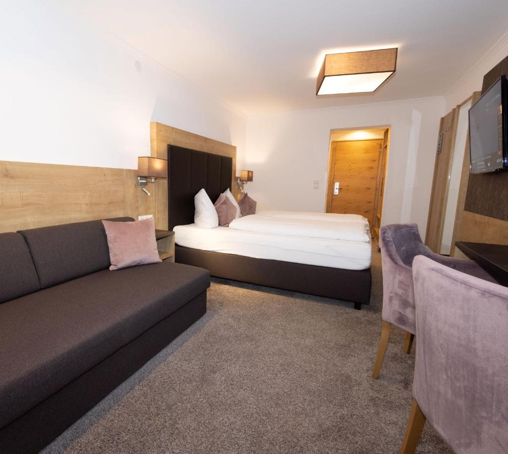 Hotel St. Nikolaus Ischgl Buitenkant foto