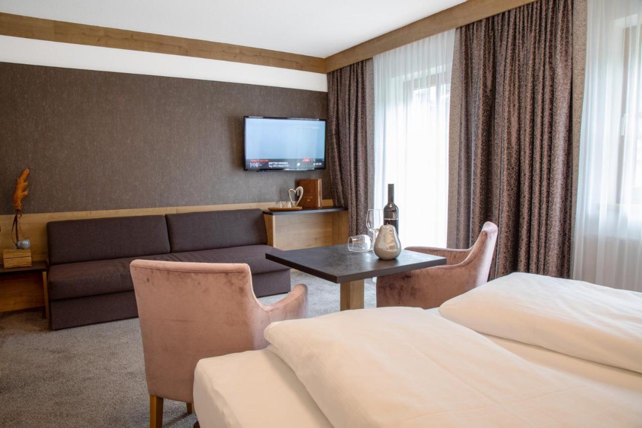 Hotel St. Nikolaus Ischgl Buitenkant foto